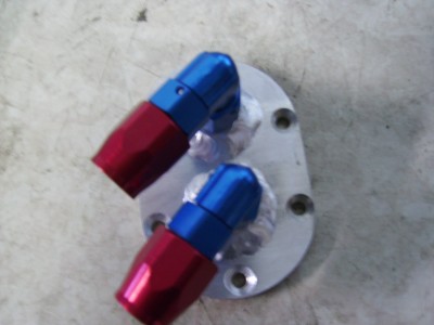 IMGP0107.JPG (42.3 Kio) Vu 3978 fois Embouts de tuyau Earl's