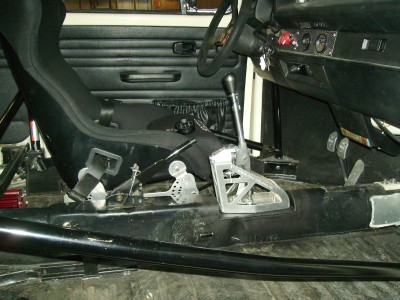 IMGP0114.JPG (96.65 Kio) Vu 5259 fois Reste la moquette à reposer