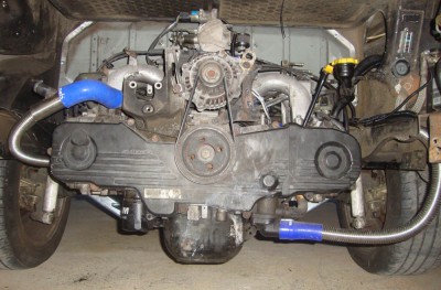 ensuite on a enquillé le moteur a la place qu'il devrait gardé <br />pendant longtemps j’espère!!!
