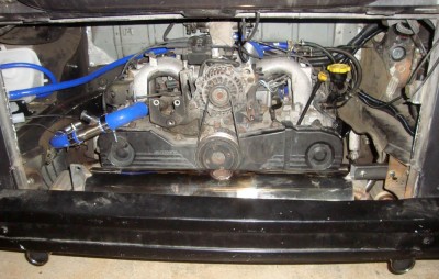 c'est branché.jpg (85.92 Kio) Vu 3434 fois la flotte est branché, manque juste une durite<br />et souci avec la sonde Autometer qui peut pas etre rallongé !!!!!