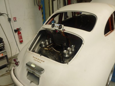 P1030407.JPG (59.67 Kio) Vu 7647 fois moteur 993 carbu pmo