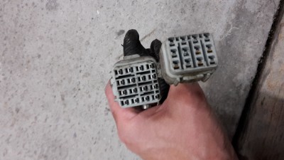 20160103_150301.jpg (50.91 Kio) Vu 4305 fois Connecteurs faisceau moteur