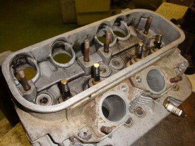 culasses 2LGT (2)web.jpg (74.4 Kio) Vu 7478 fois moins de 5 min chrono