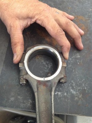 1270846.jpg (42.9 Kio) Vu 11039 fois Solution gicleurs d'huile pour calote de pistons, façon vw aircooled...