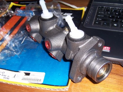 Mastercylinder002.jpg