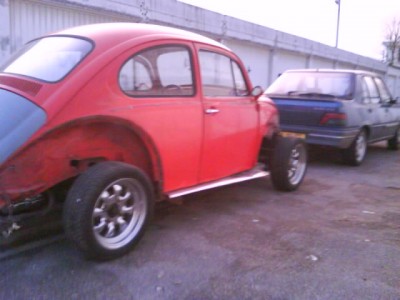 DSC00508.JPG (62.17 Kio) Vu 8746 fois et oui je l ai tracter .......avec ma 309 heureusement que lon ma prêter un tow bar