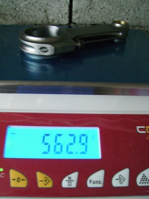 IMGP0727.jpg (57.87 Kio) Vu 6827 fois Bielle forgée en H