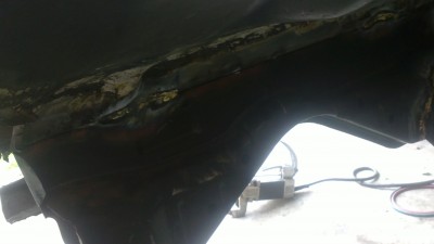 17072011172.JPG (26.19 Kio) Vu 59888 fois "fond avant"