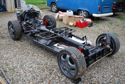 DSC_1162.JPG (158.17 Kio) Vu 10911 fois le chassis bientot finit