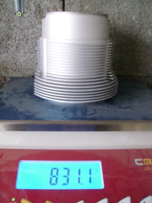 Et celui d'un alu, ça fait de suite quelques kilos de gagné sur le moteur!