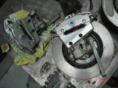 DSC00614.JPG (88.94 Kio) Vu 7729 fois freins 944 etriers 996